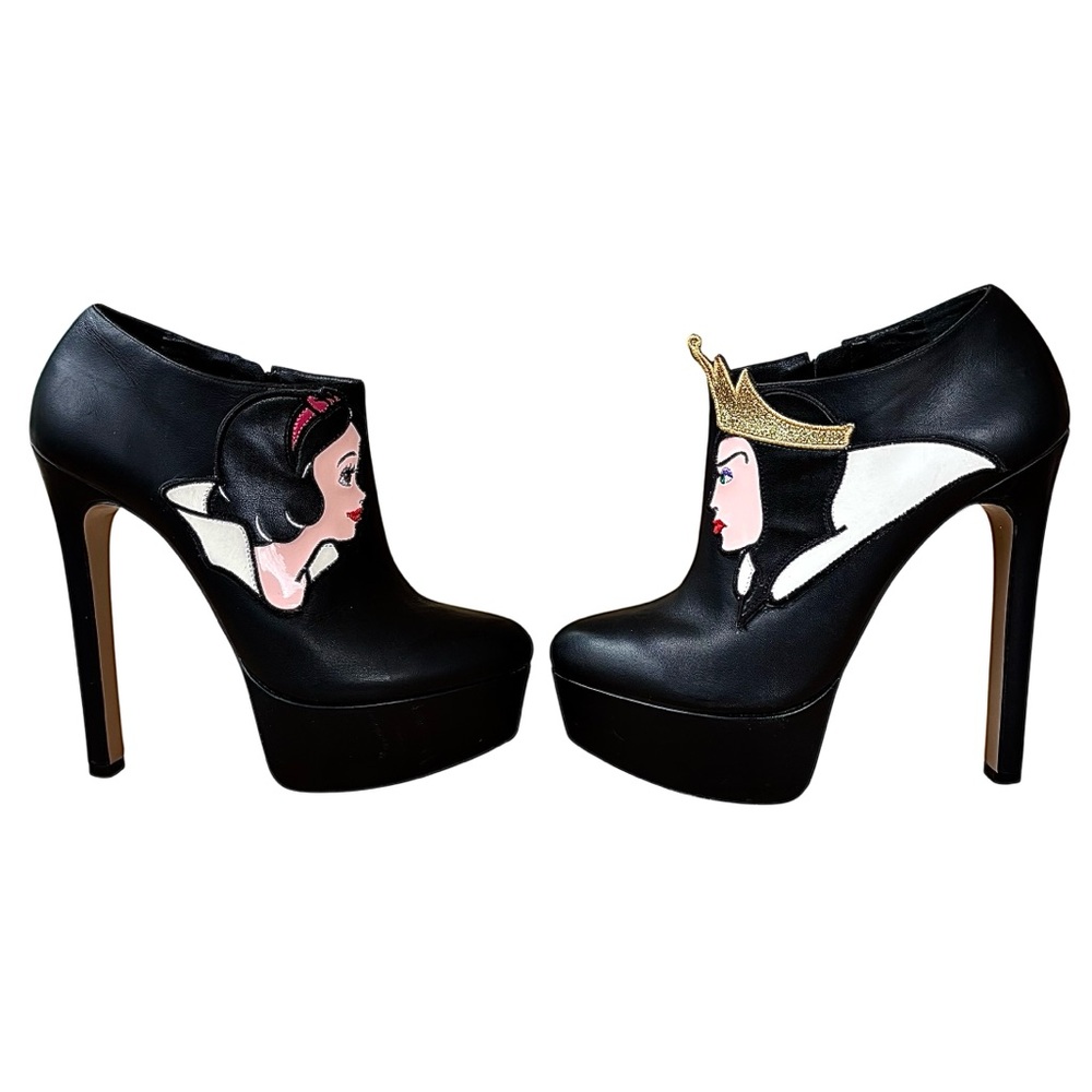 RUTHIE DAVIS X DISNEY PRINCESS “Good vs. Evil” Snow White Booties
